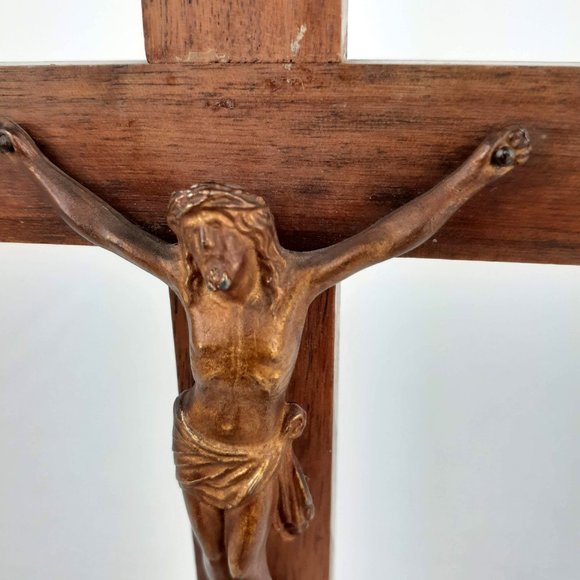 Vintage Wooden Cross with Metal Crucifix INRI Freestanding - Picture 9 of 12